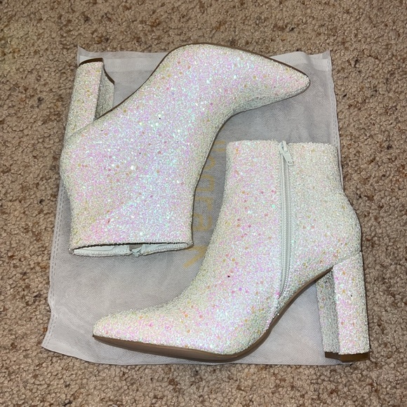 Allegra K White Glitter Ankle Boots - Picture 4 of 6